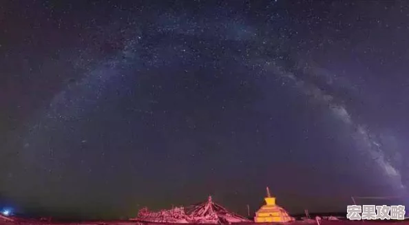 武林世家后裔独孤嫣然，夜空星辰般耀眼，超凡武艺与温婉柔情并蓄的江湖传奇人物！